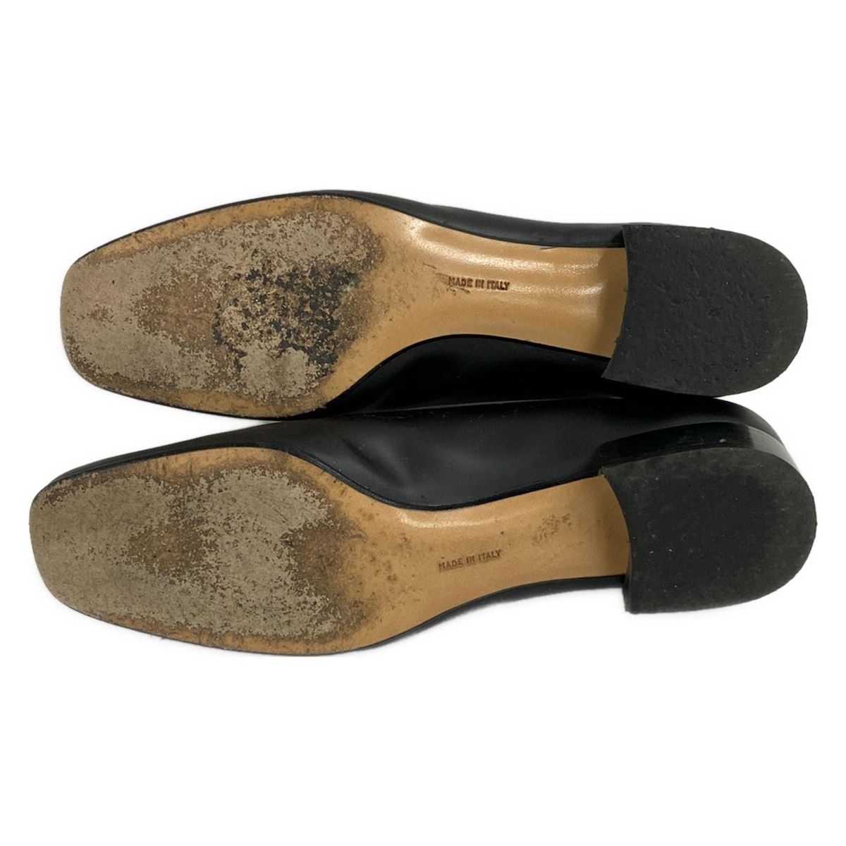 フェラガモ　ゴールド フラットシューズ サイズ6 フェラガモ フラットシューズ 6B フェラガモ ゴールド フラット