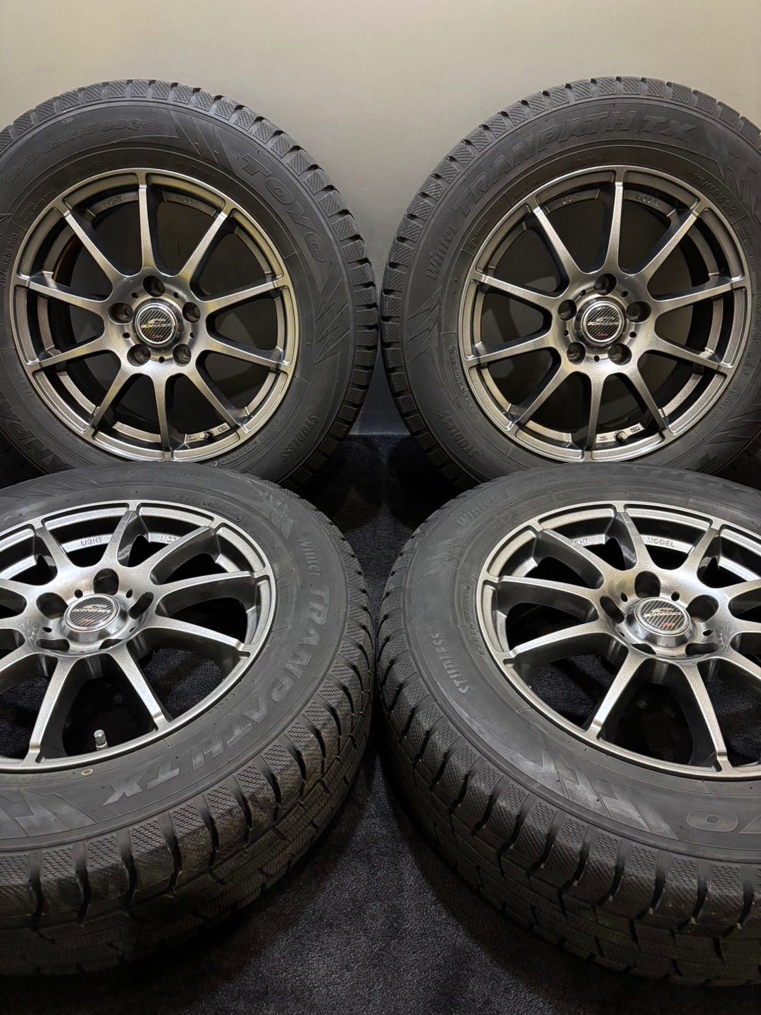 215|65R16 TOYO|Winter TRANPATH TX 19年製 SCHNEIDER 16インチ 6.5J 38 114.3 5H スタッドレス 4本 アルファード 南5-J287