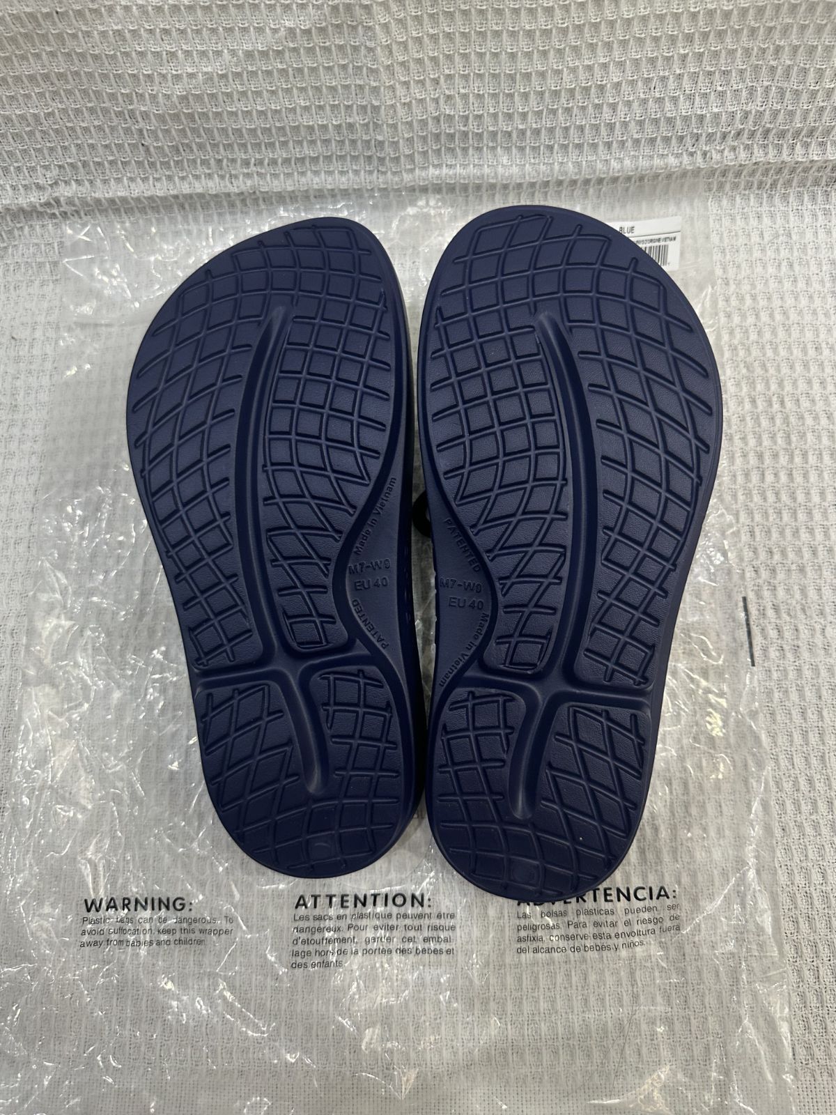 ☆1-2日で発送☆新品 未使用 OOFOS ウーフォス OOriginal