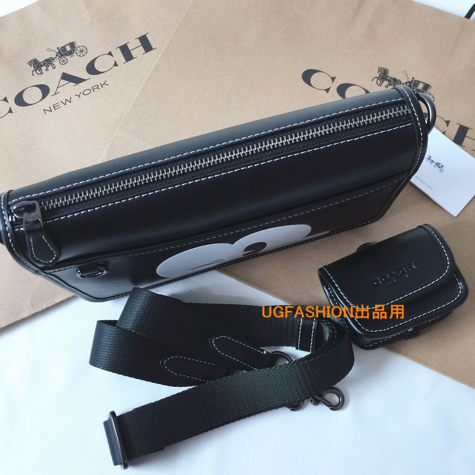 限定モデル 新品 きよかっ COACH × Disney コラボ ボディバッグ