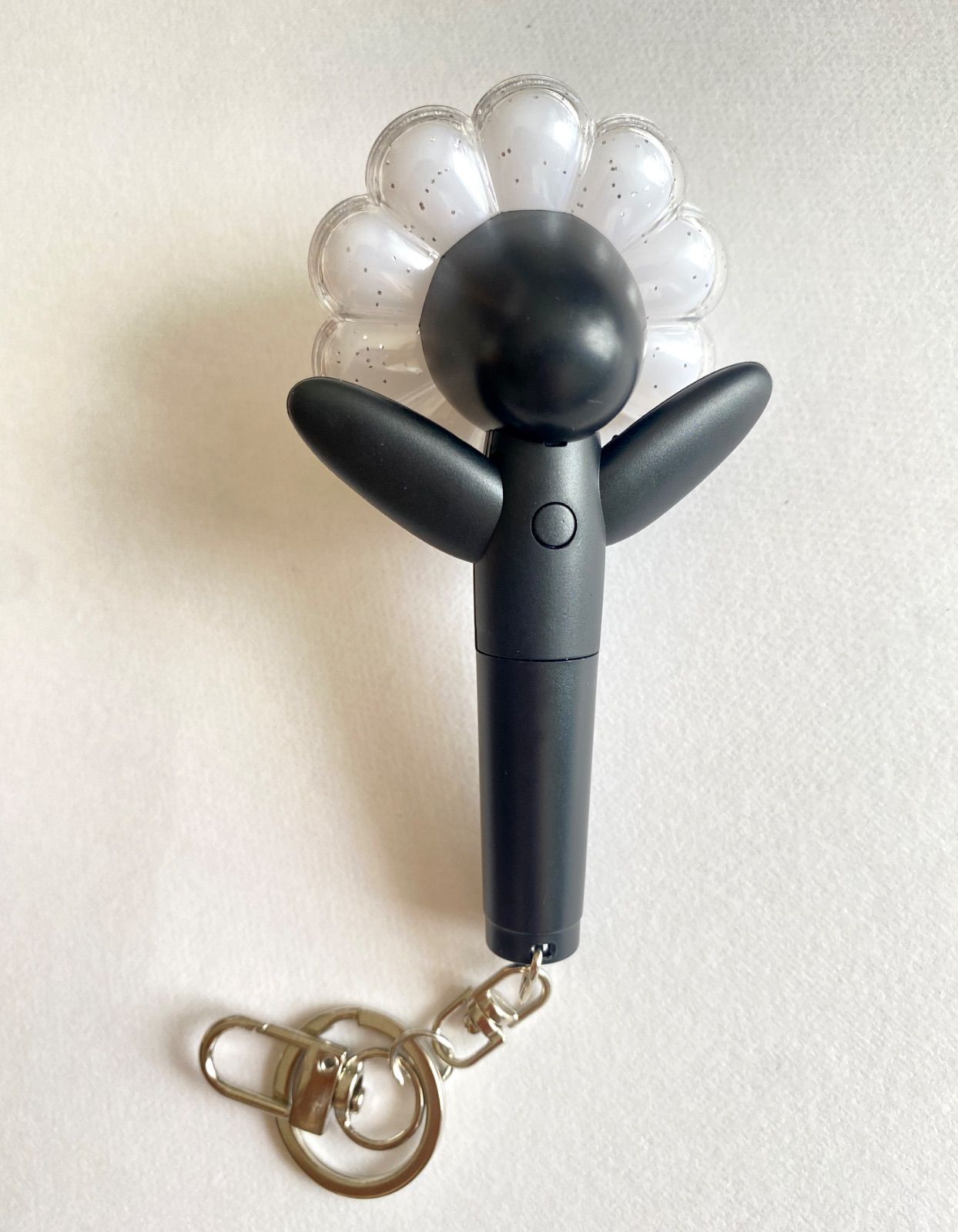G-DRAGON(ジードラゴン) ミニライト キーリング PRE-ORDER] G-DRAGON OFFICIAL MINI LIGHT KEYRING (MINT)