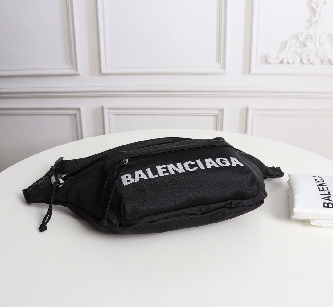 BALENCIAGA  バレンシアガ  ボディバッグ ウエストポーチ #0214