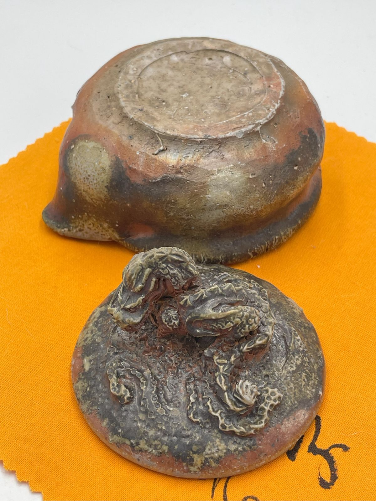 備前焼　白備前　難波誠治作　風神　宝瓶　NS23 備前焼 白備前 難波誠治作 風神 宝瓶 NS23