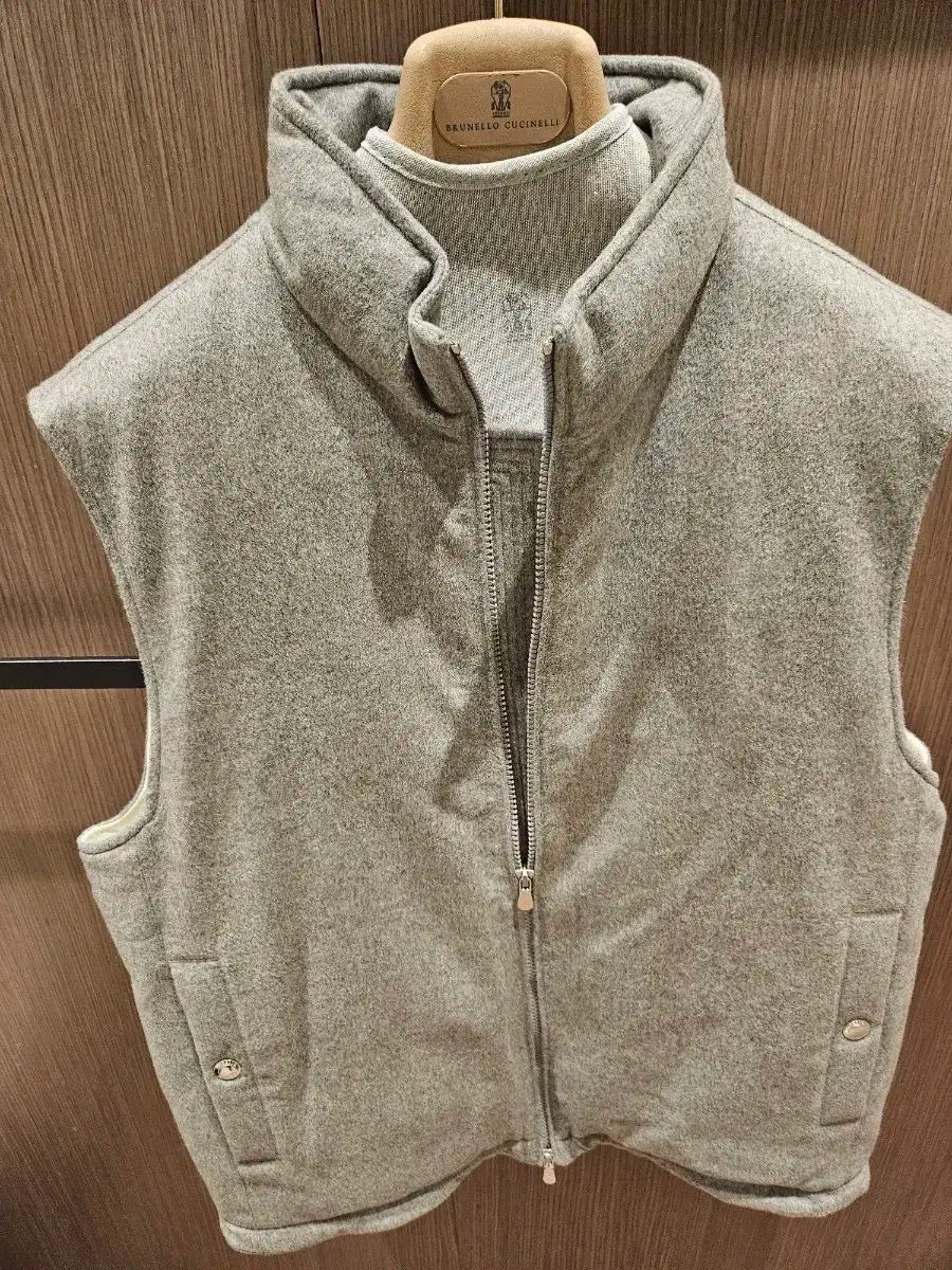 Brunello Cucinelli(ブルネロ クチネリ) メンズ カシミア グースダウン