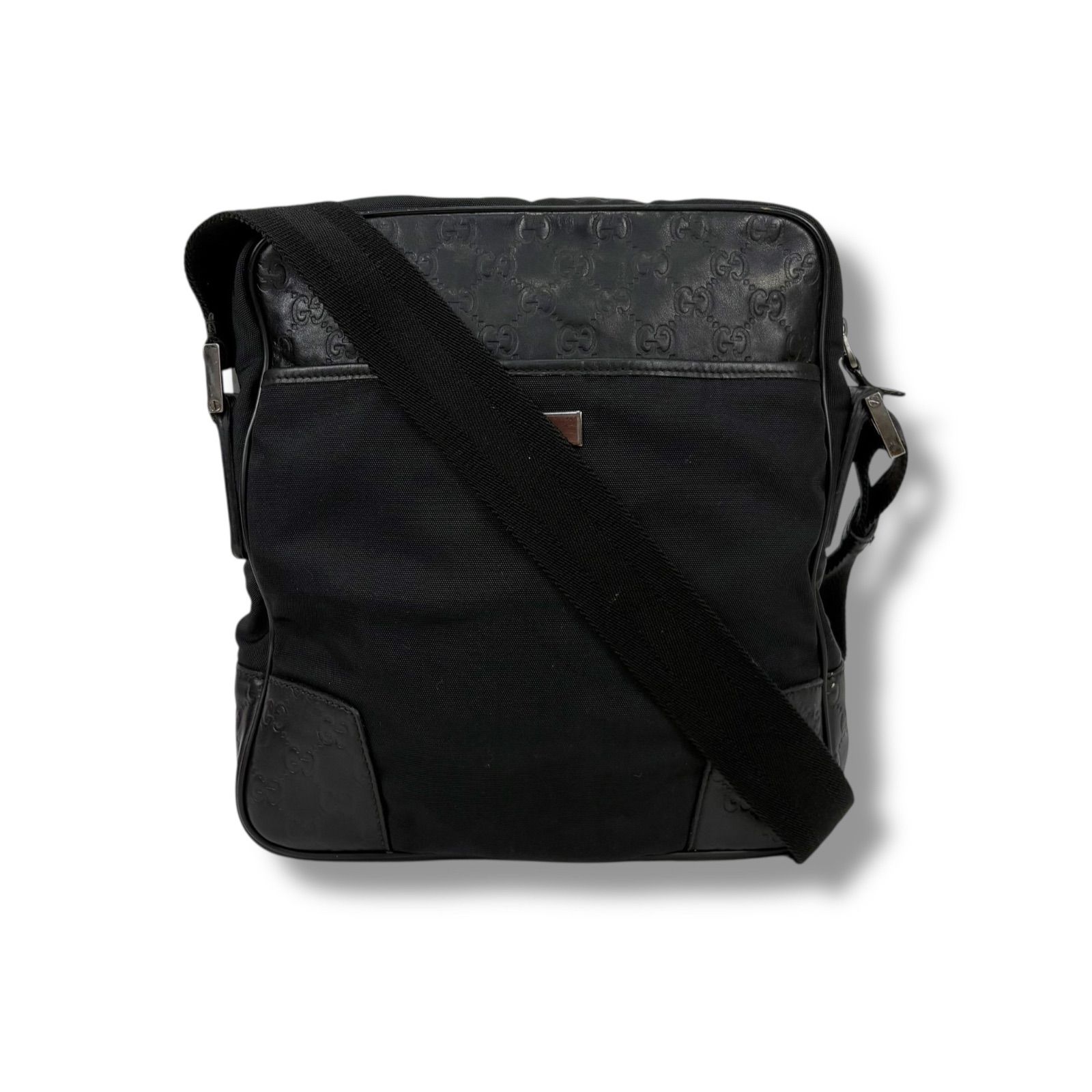 GUCCI グッチ クロスボディバッグ ショルダーバッグ ブラック 黒