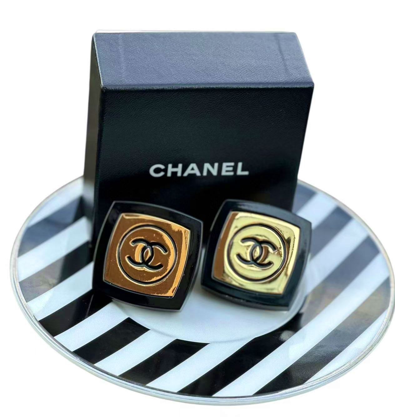 シャネル　ヴィンテージ　ココマーク　ビッグ　イヤリング　★レア物★　CHANEL CHANEL シャネル ヴィンテージ ココマーク イヤリング ブラック