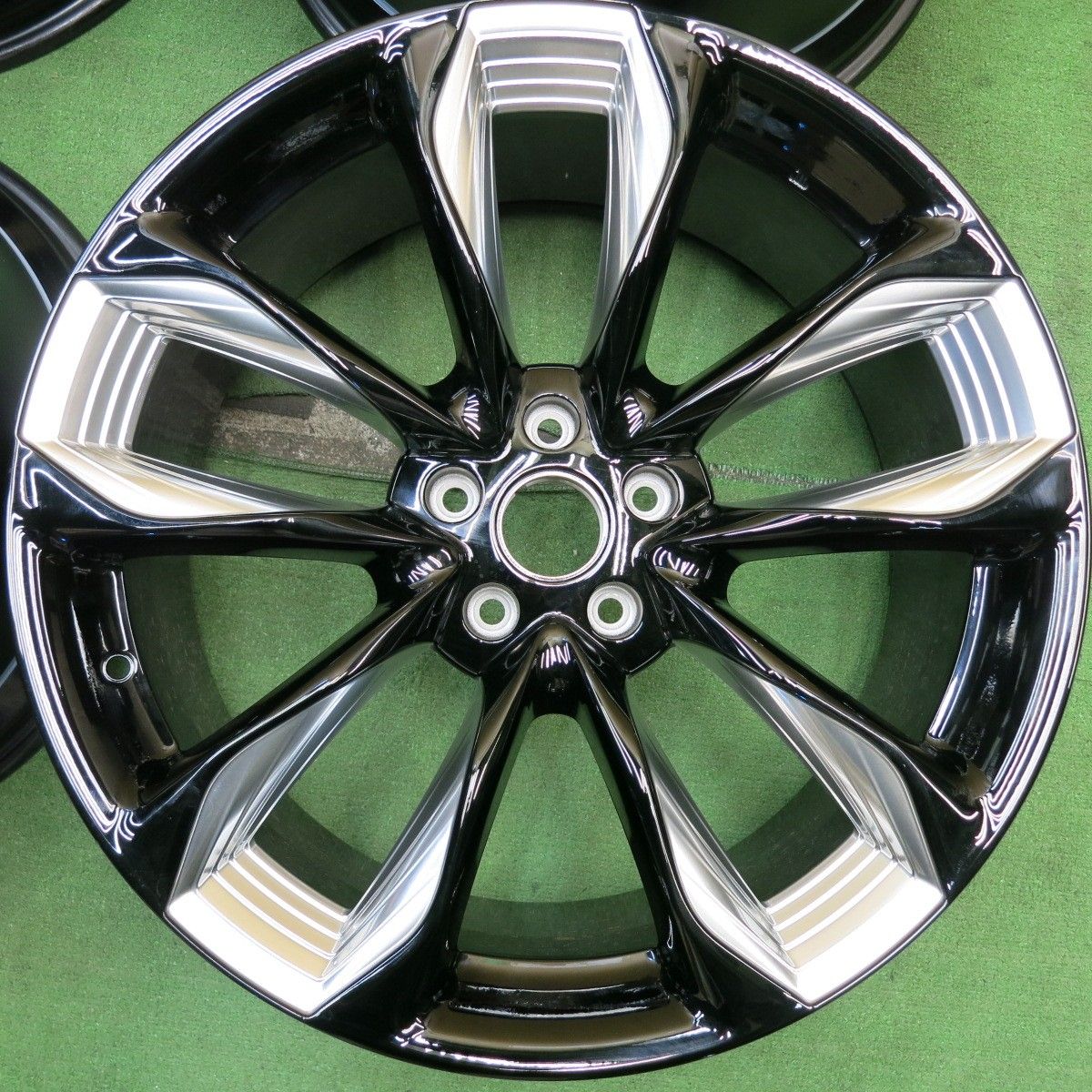 21インチ LCホイール　新車外し9.5J4本　希少 希少 超美品『レクサスLC純正ホイール』21インチ9.5J 4本通し
