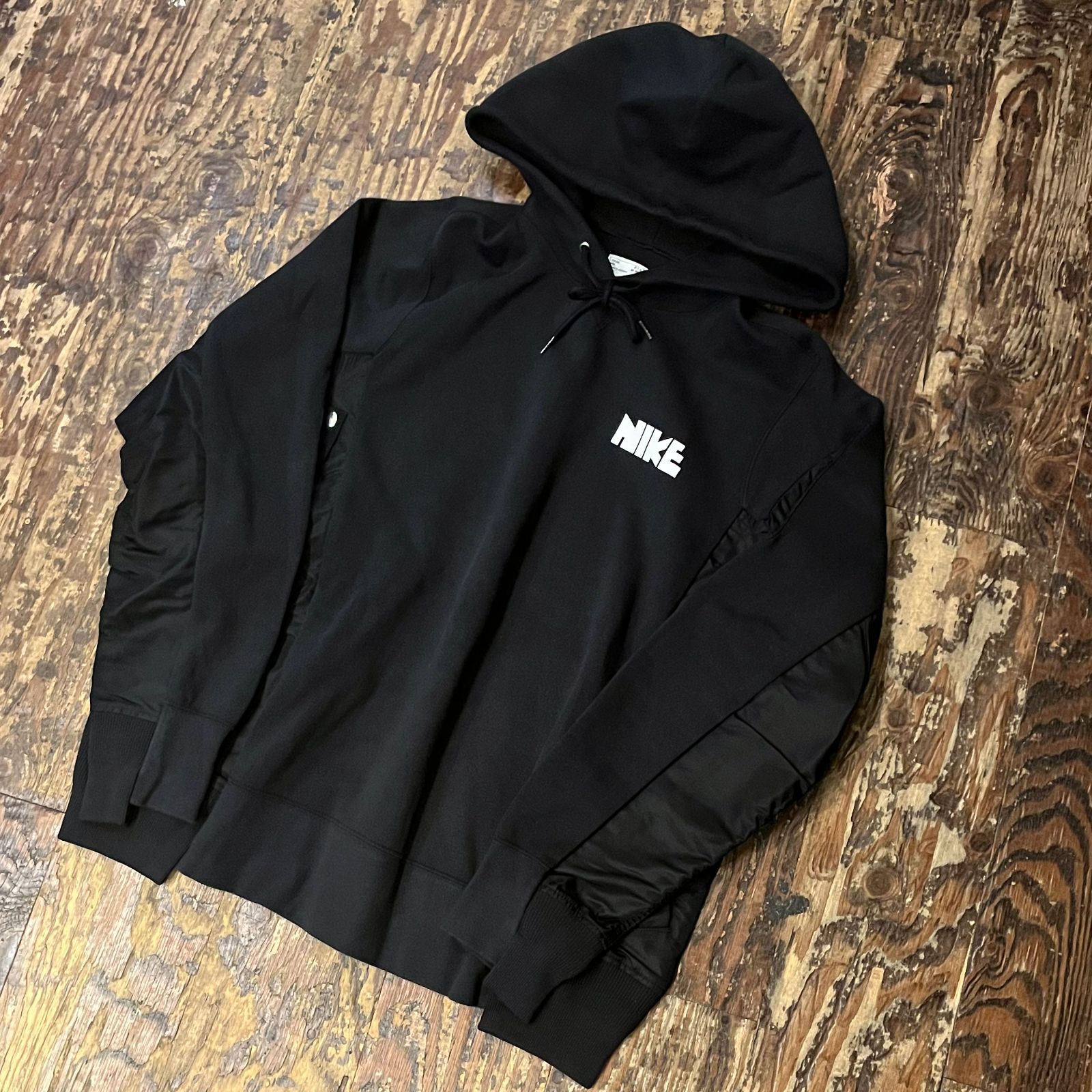 NIKE × sacai ナイキ×サカイ NRG HOODIE ブラック CW2419-010 パーカー sizeM 【代官山11】 - メルカリ