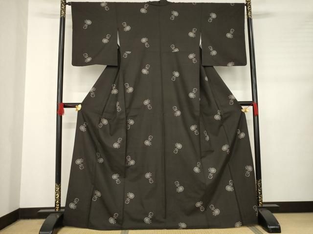 平和屋着物 本場大島紬 カタス9マルキ 地空き 光琳菊 正絹 AABB5478ck