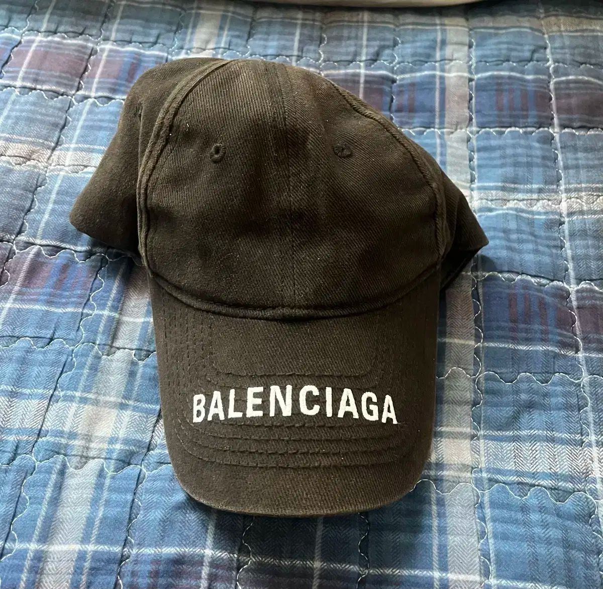 BALENCIAGA バレンシアガ ボールキャップ