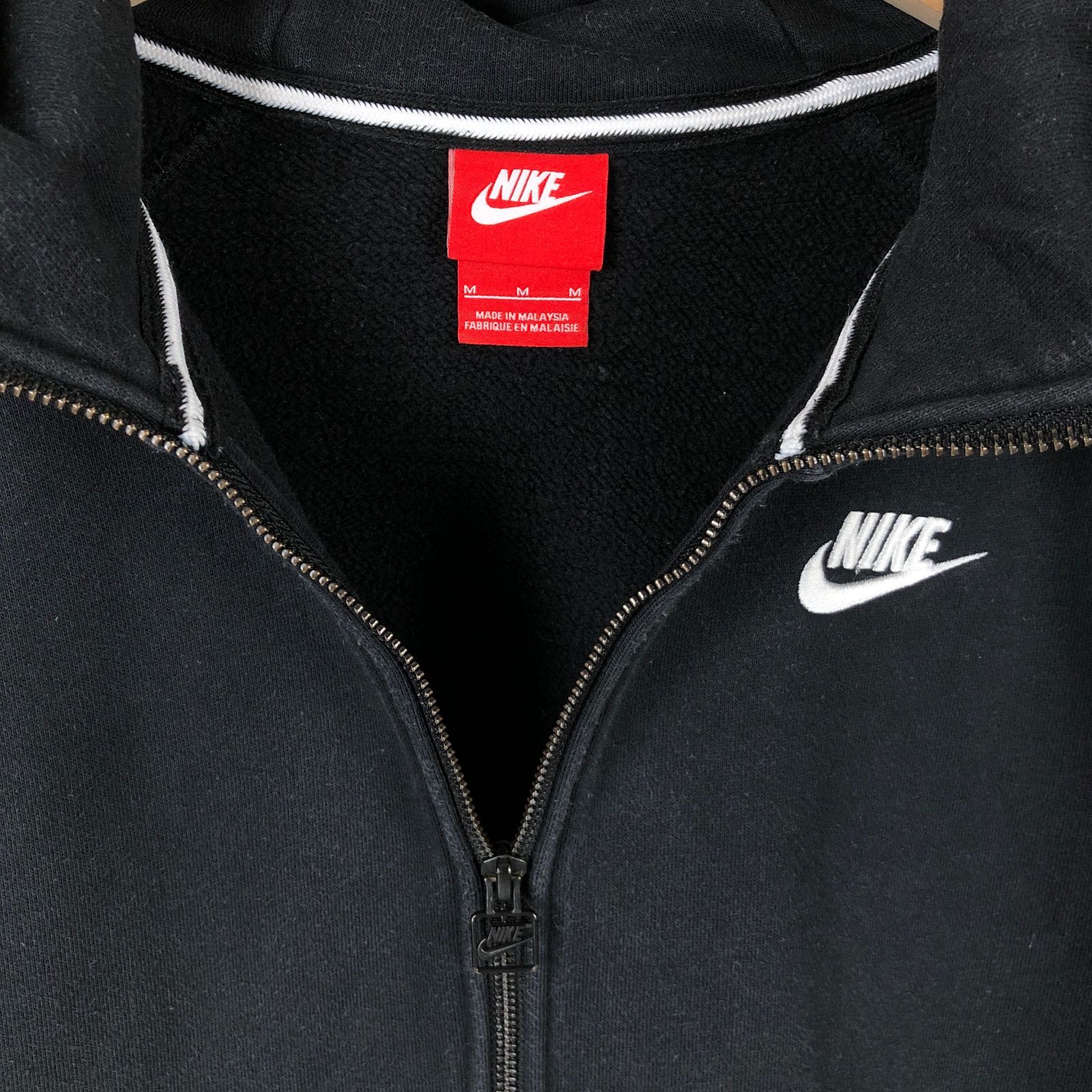 ナイキ NIKE パーカー フルジップ ハイネック 黒 M 古着 - メルカリ