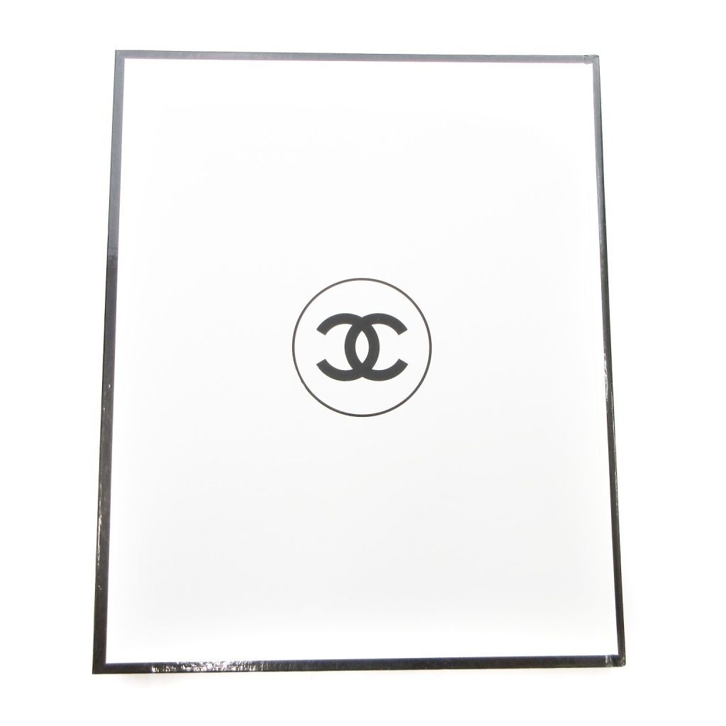 シャネル CHANEL 日本版 N°5 Pauline Dreyfus ハードブック