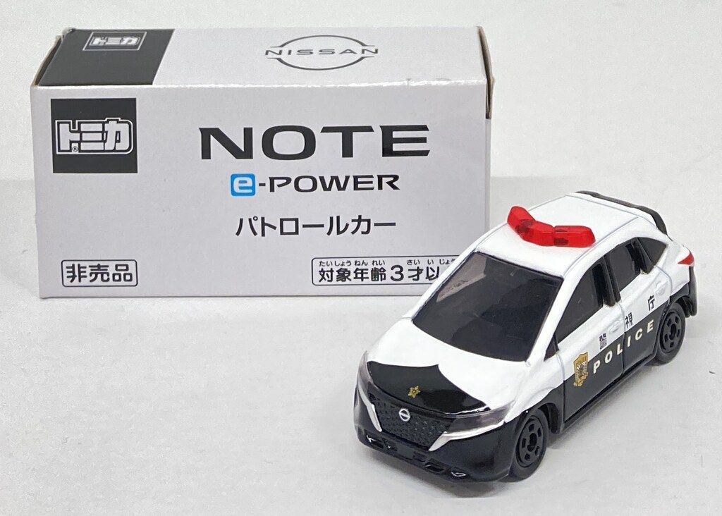 タカラトミー トミカ NOTE e-POWER パトロールカー
