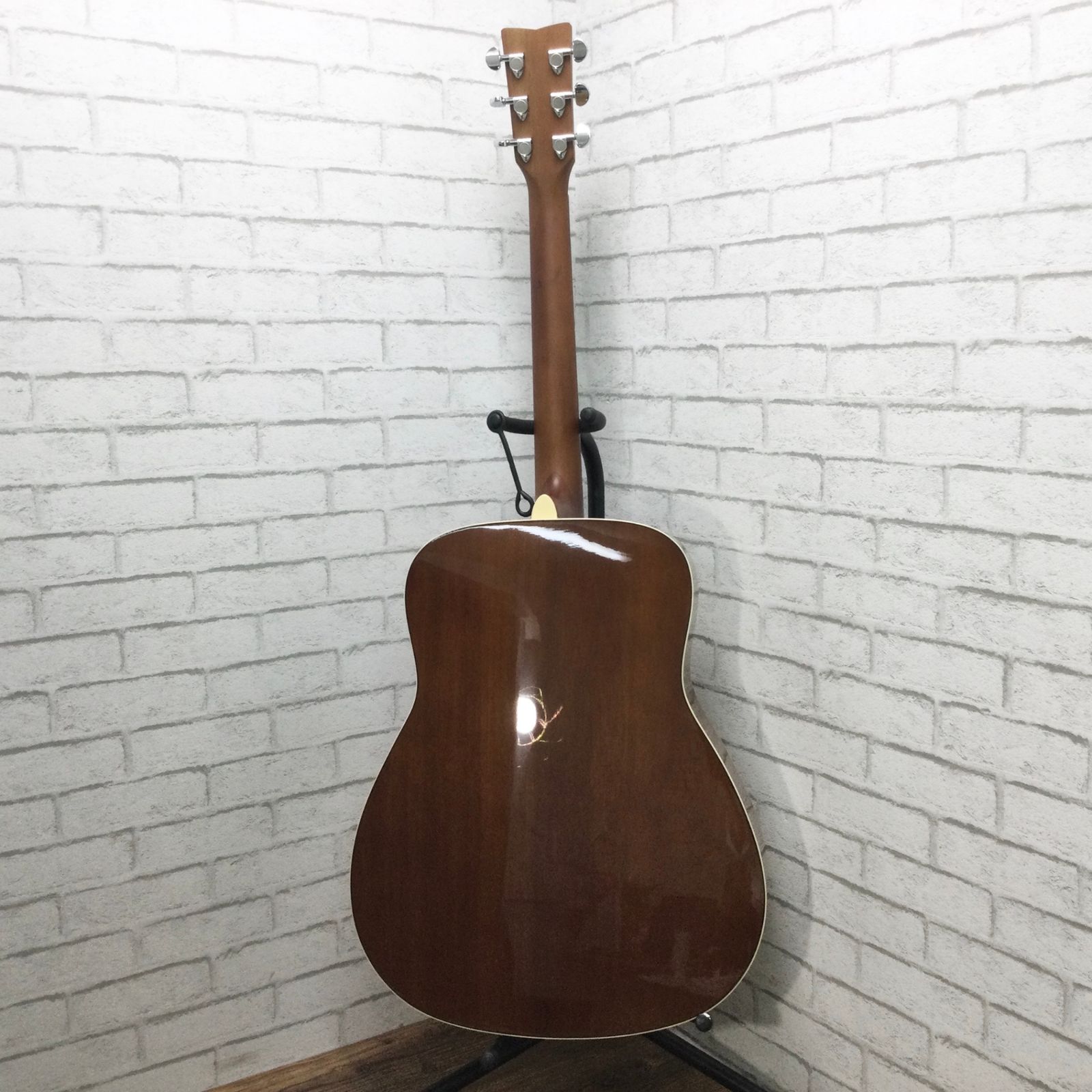 美品 YAMAHA アコースティックギター F620 ハードケース付きΩ