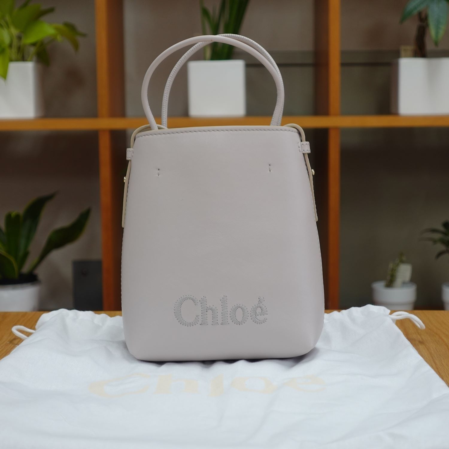 ヨーロッパ買付・新品・未使用】Chloeクロエ☆ 2023春夏新作 chloe