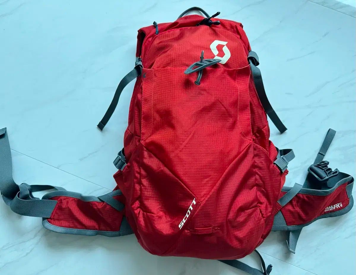 Scot スコット トレイル 自転車 登山 18L バッグ