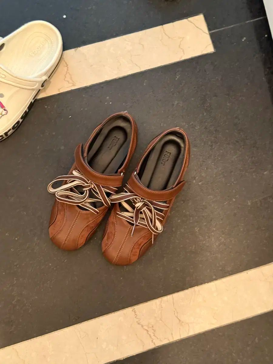 フォルン レース ストラップ MARY JANE メリージェーン ROCK FISH ロックフィッシュ