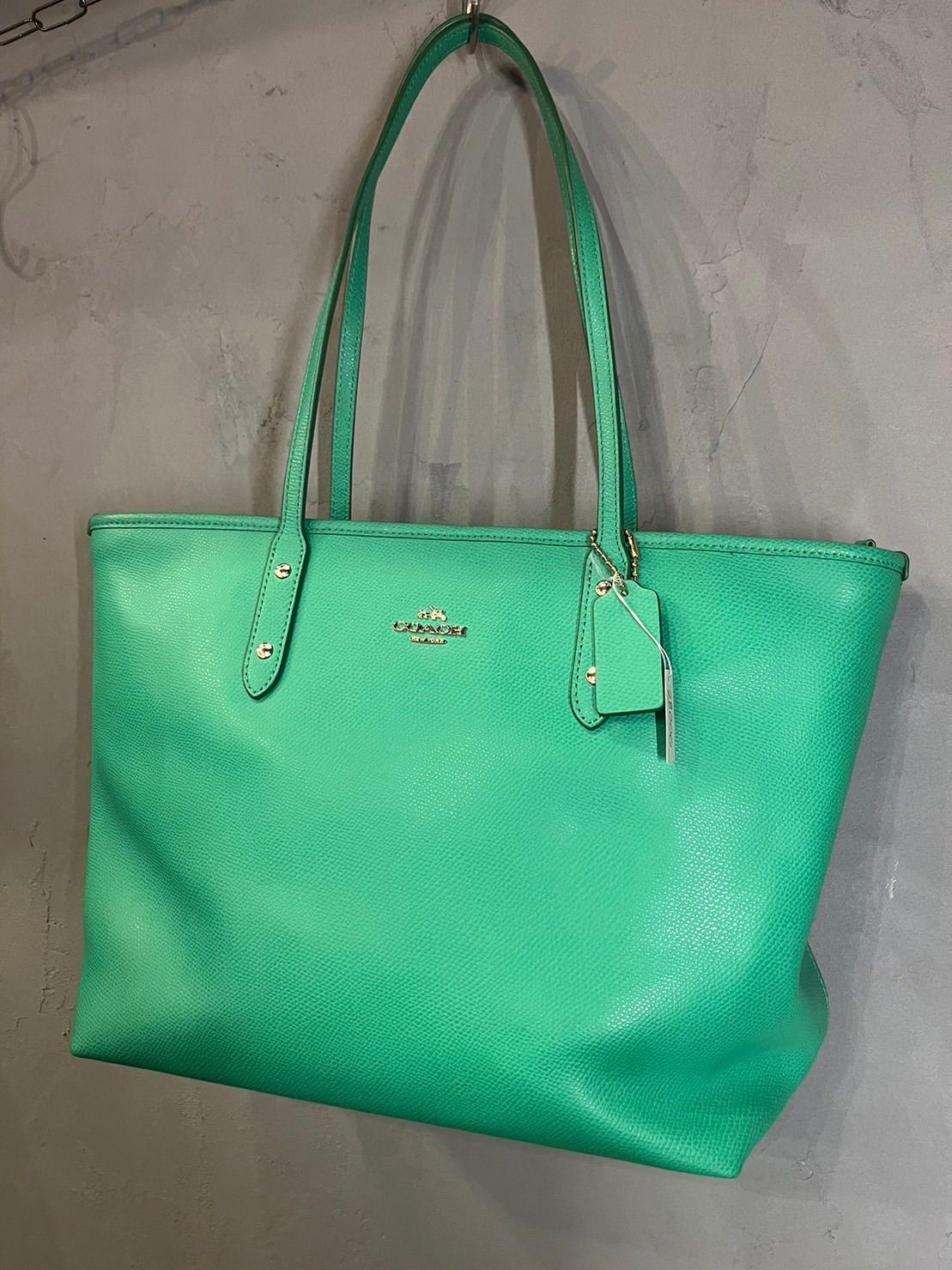 コーチ バッグ COACH ジップ トート クロスグレイン レザー