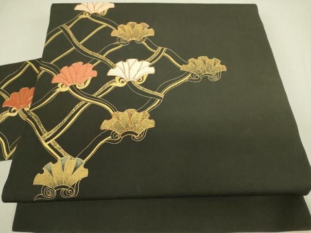正絹 名古屋帯 ヨーロピアン図案 金彩 刺繍 ブラウン地 逸品