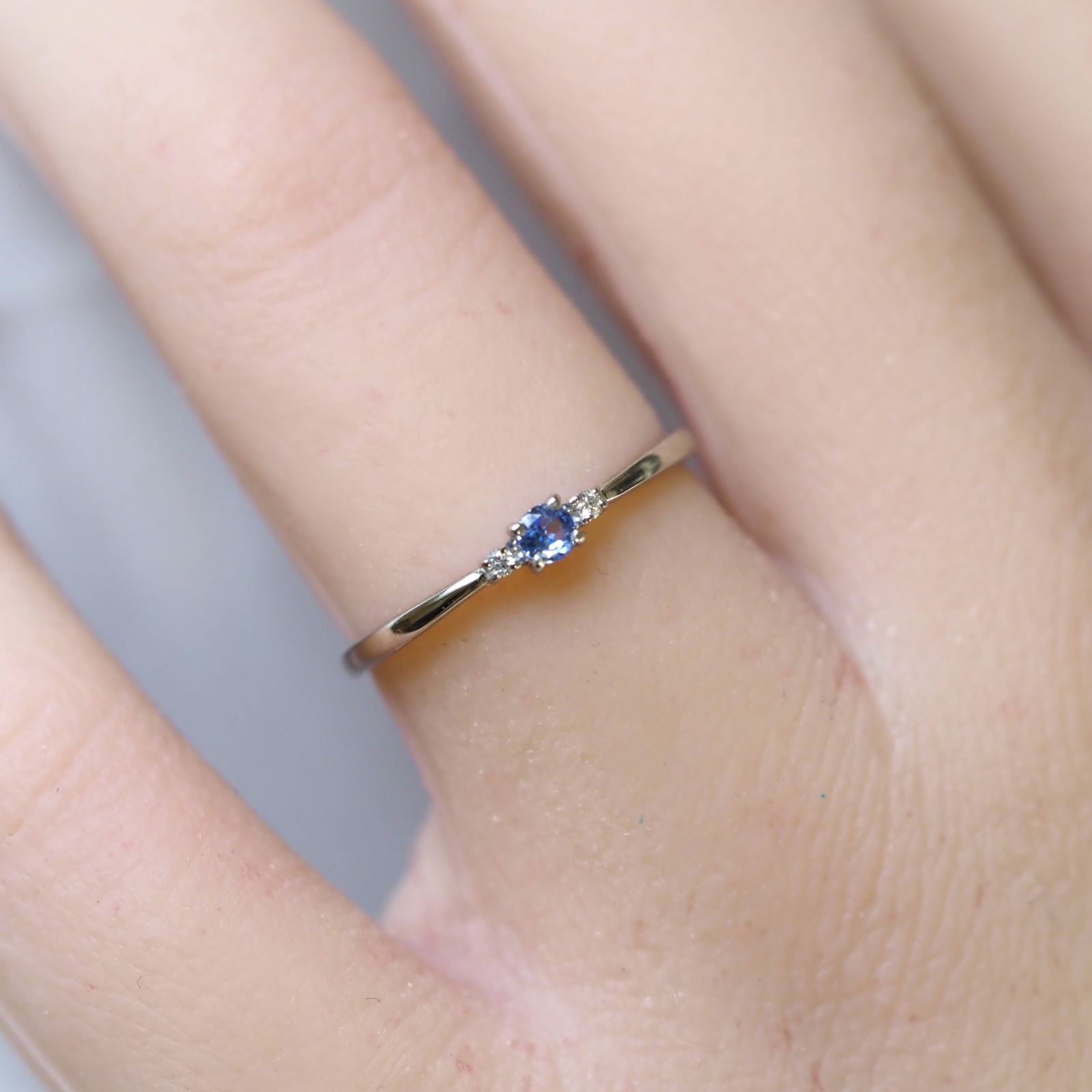 ベニトアイト リング 0.069ct pt900 D0.02ct - メルカリ