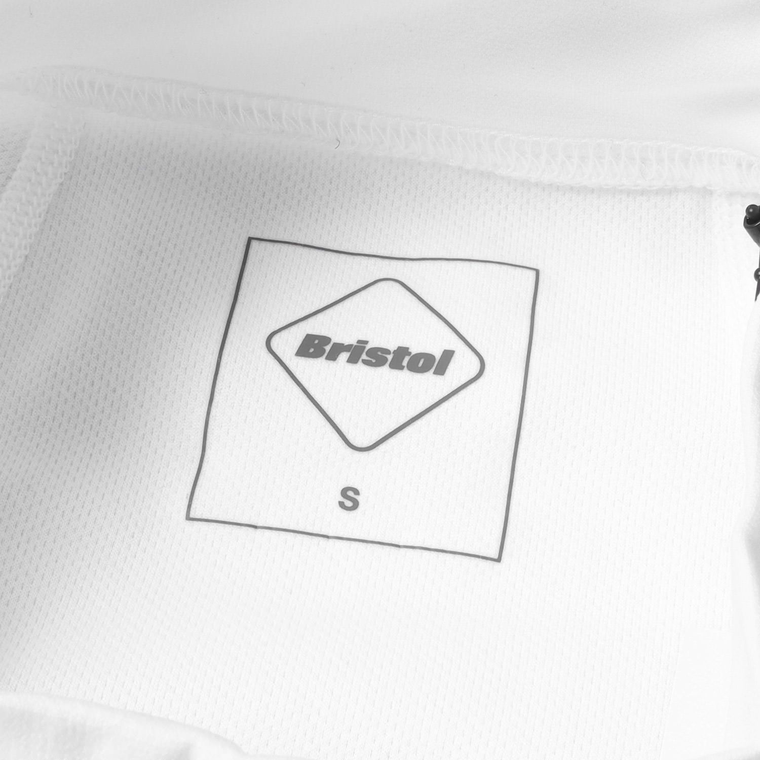 FCRB ブリストル　アンダーレイヤー　モックネック　212071 FCRB ブリストル アンダーレイヤー モックネック 212071 F.C.