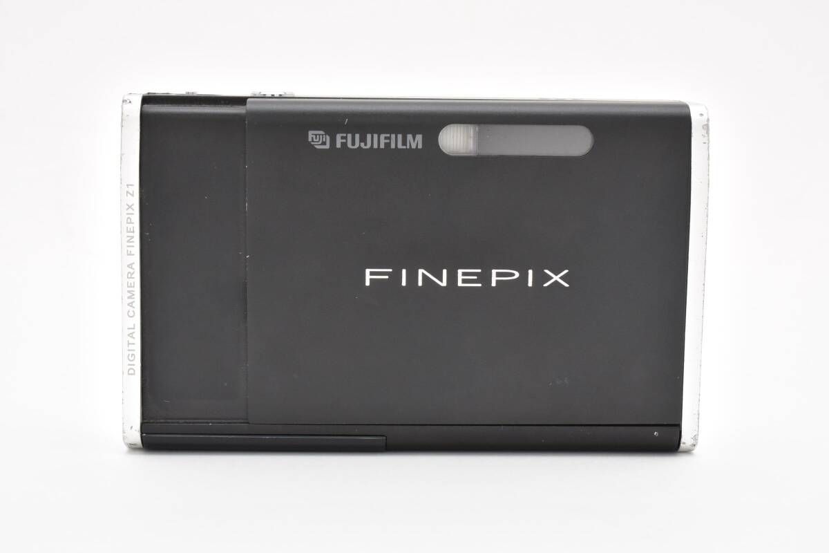 FUJIFILM フジフィルム FINEPIX Z1 コンパクトデジタルカメラ
