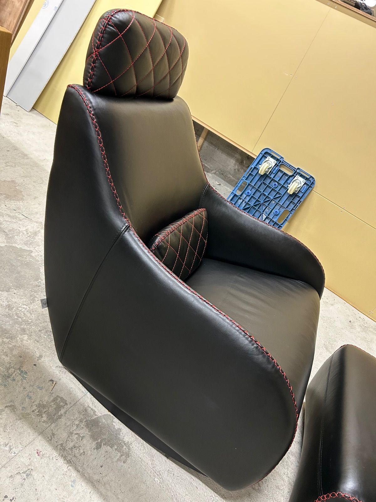 匠大塚 KOD TOSCA KEN OKUYAMA 15万 オットマンのみ ②