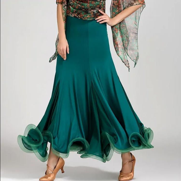 ボリュームフ ベリーダンス コスチューム シフォン ロングスカート ペチコート パニエ ダンス マキシ丈 フラメンコ 衣装 ダンス衣装 ヒップホップ ラテンダンス ジャズダンス sLta429