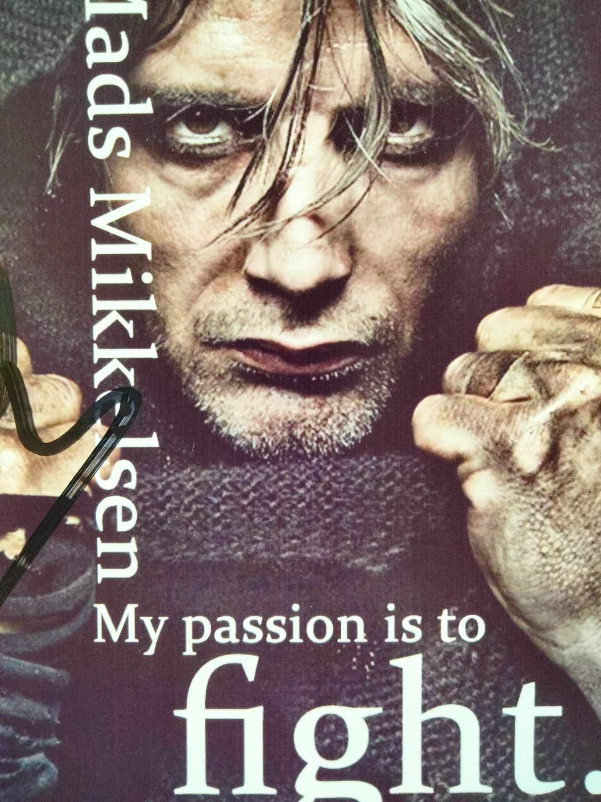 マッツ・ミケルセン直筆サイン入り2Lサイズ写真…Mads Mikkelsen
