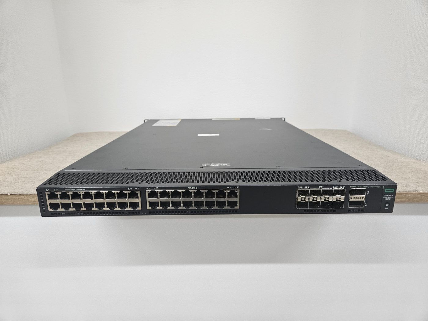 JG898A ［5700-32XGT-8XG-2QSFP+ Switch］