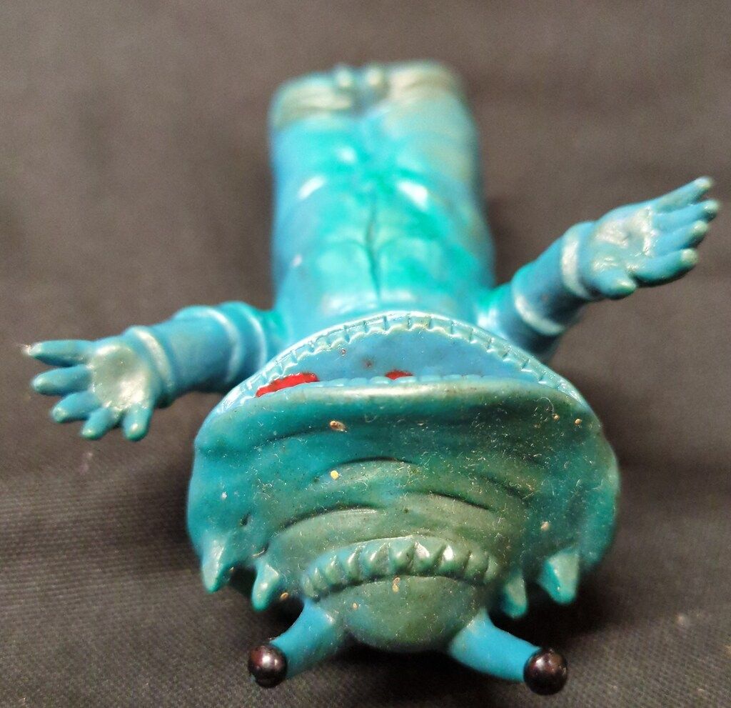 大里玩具 怪獣 ジャンボ指人形 カネゴン 青成型 約105mm 当時物 大里玩具 怪獣ジャンボ指人形 カネゴン 青成型/約105mm - メルカリ