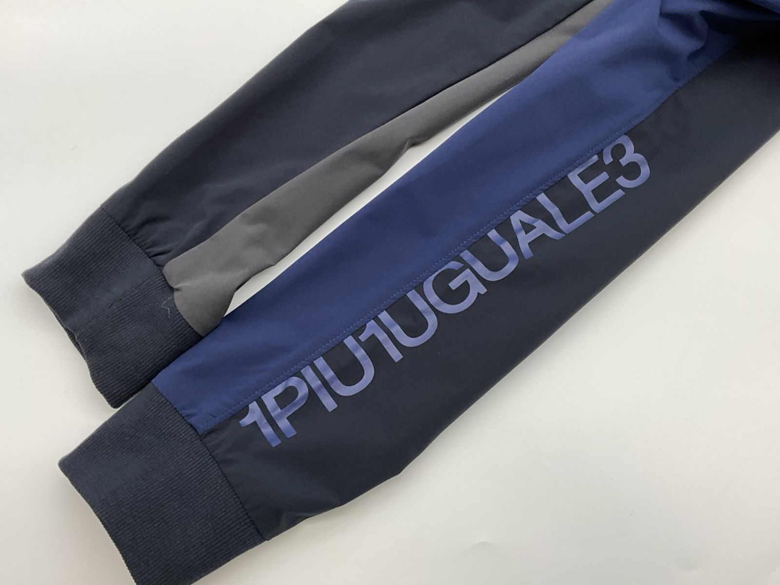 【未使用品】1PIU1UGUALE3　GOLFクレイジーリブパンツ サイズ2 未使用品】1PIU1UGUALE3 GOLF クレイジーリブパンツ サイズ2