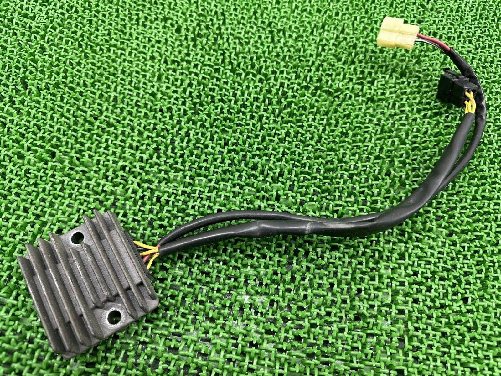 ジェベル200 レギュレター スズキ 純正 中古 バイク 部品 SH42A SH553B