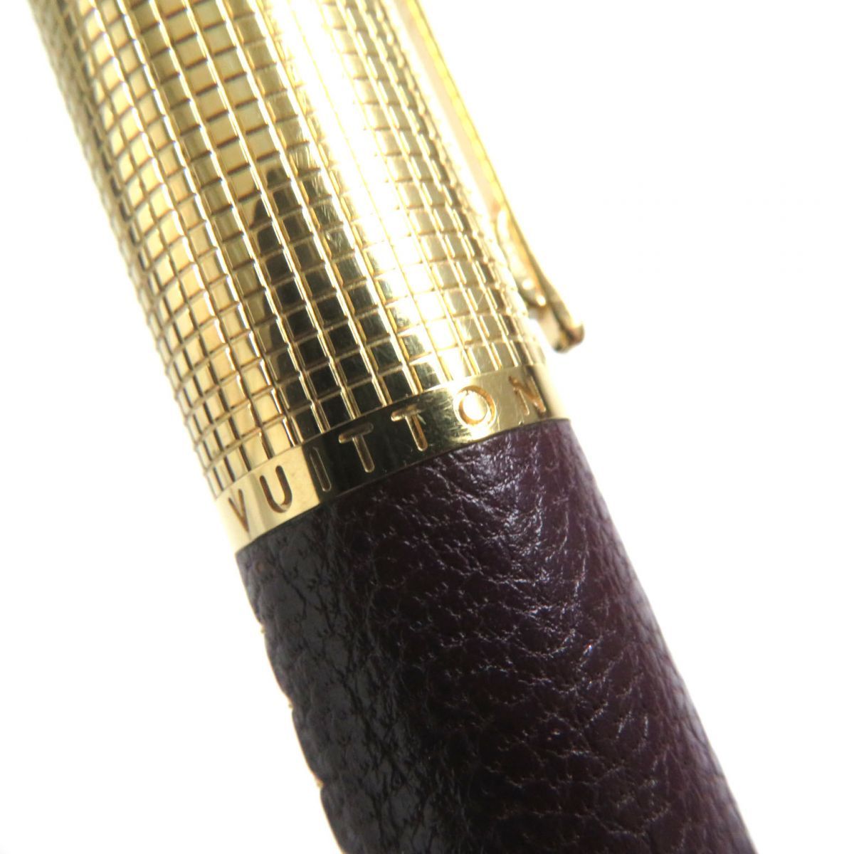 美品▽LOUIS VUITTON ルイヴィトン ドックキュイール レザー使い ロゴ