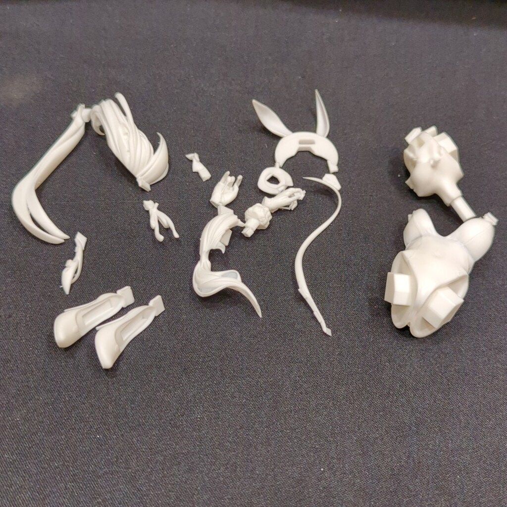 室笠アカネ