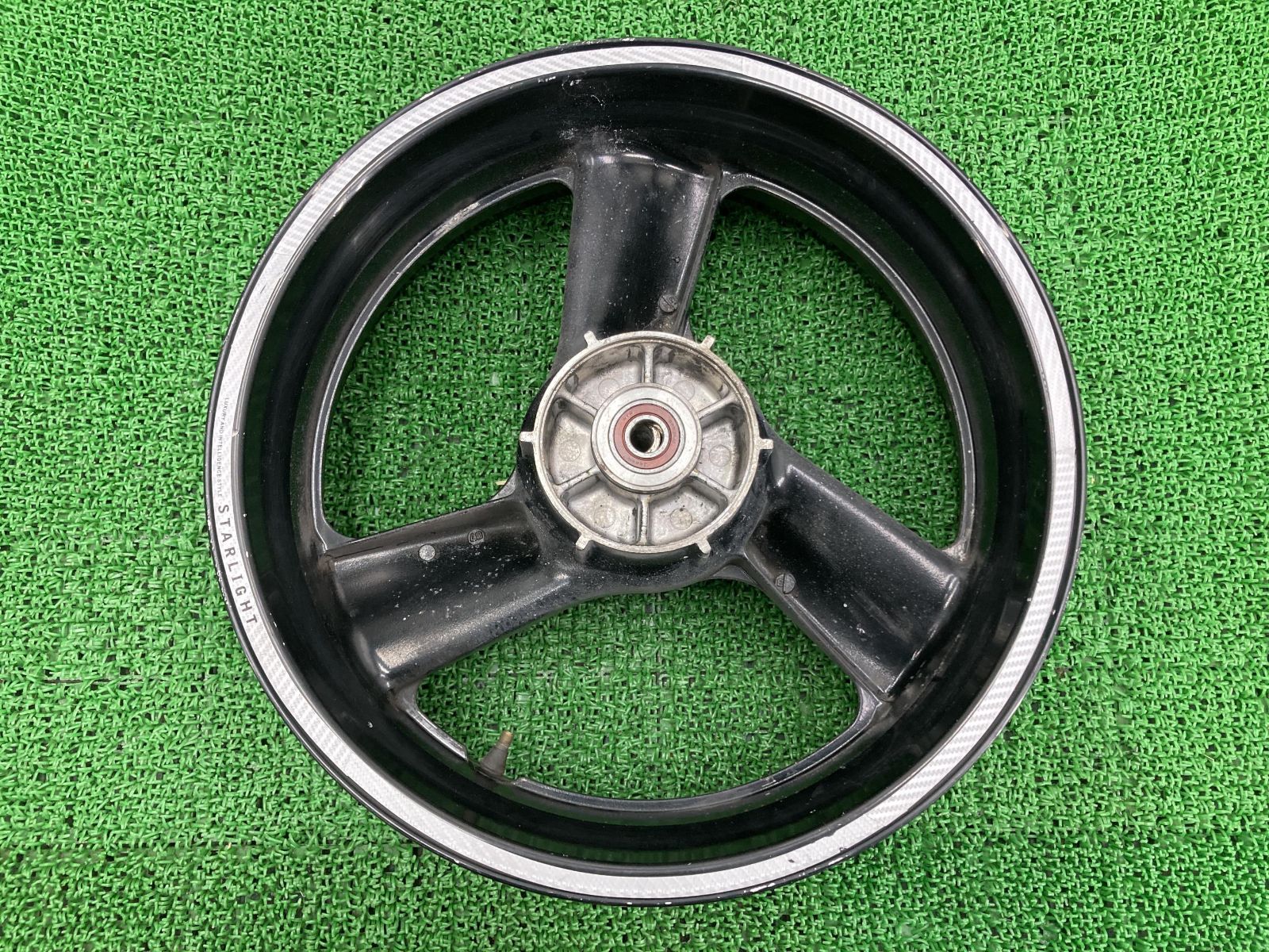 ホーネット250 リアホイール 黒 73R ホンダ 純正 バイク 部品 MC31