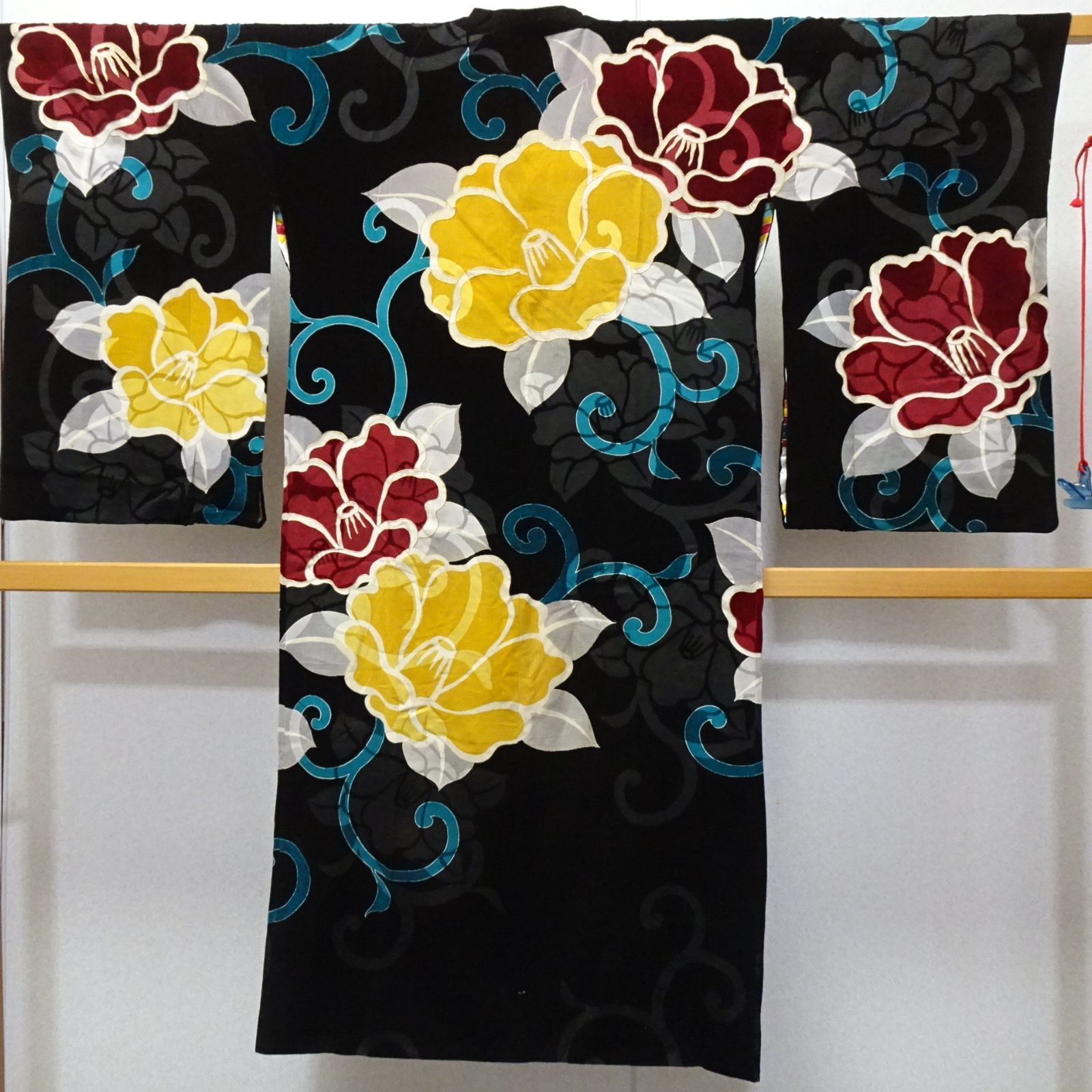 アンティーク ビロード ロングコート 椿 唐草 232138y