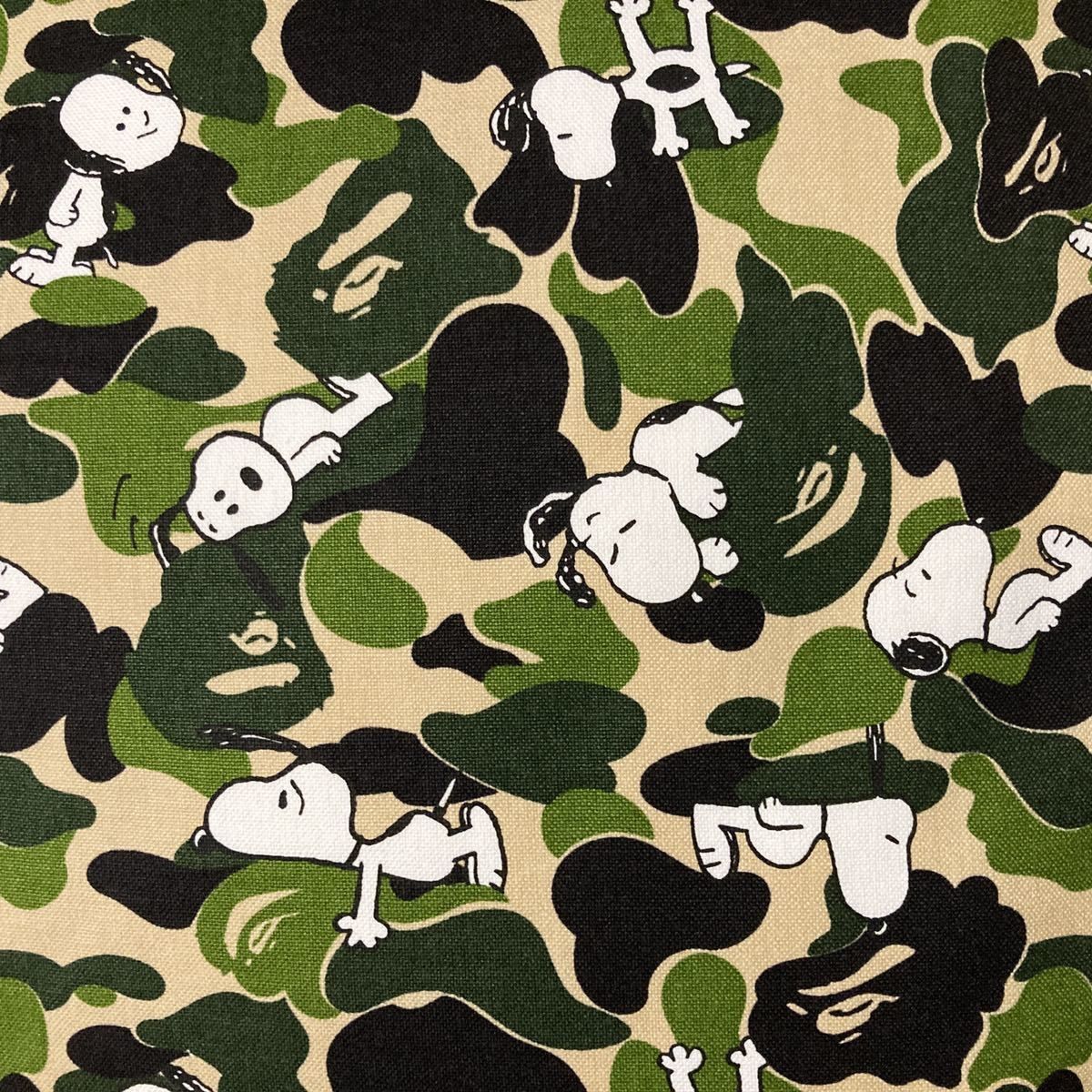 A BATHING APE ビーズクッション カモフラージュ柄 A BATHING APE ビーズクッション カモフラージュ柄