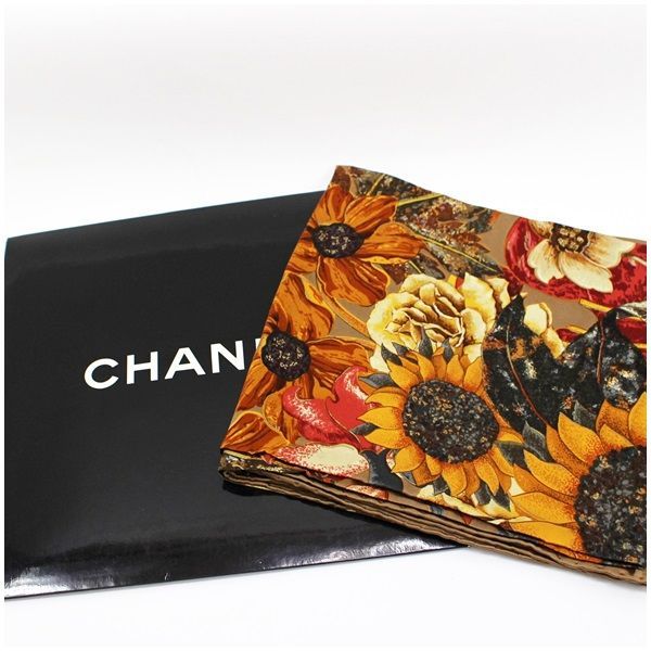 CHANEL シャネル スカーフ ココマーク ひまわり シャネル シルク スカーフ 未使用・保管品 ココマーク ひまわり
