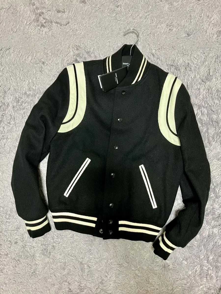 サンローランパリ 354718 Y197Q レザートリムスタジャン メンズ 48