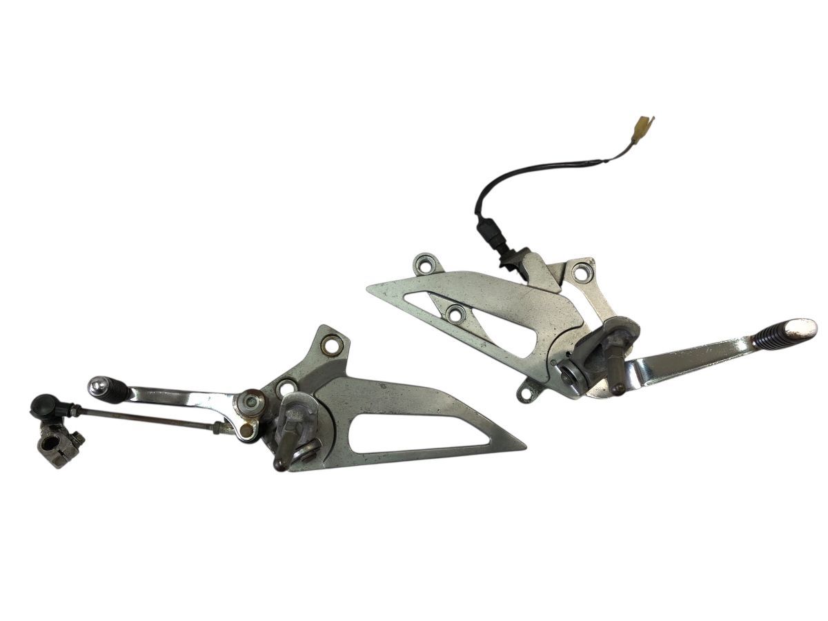 Kawasaki ZZR250 EX250H ステップ プレート シフトペダル ブレーキペダル 左右セット 交換 補修にも 2755-M5922