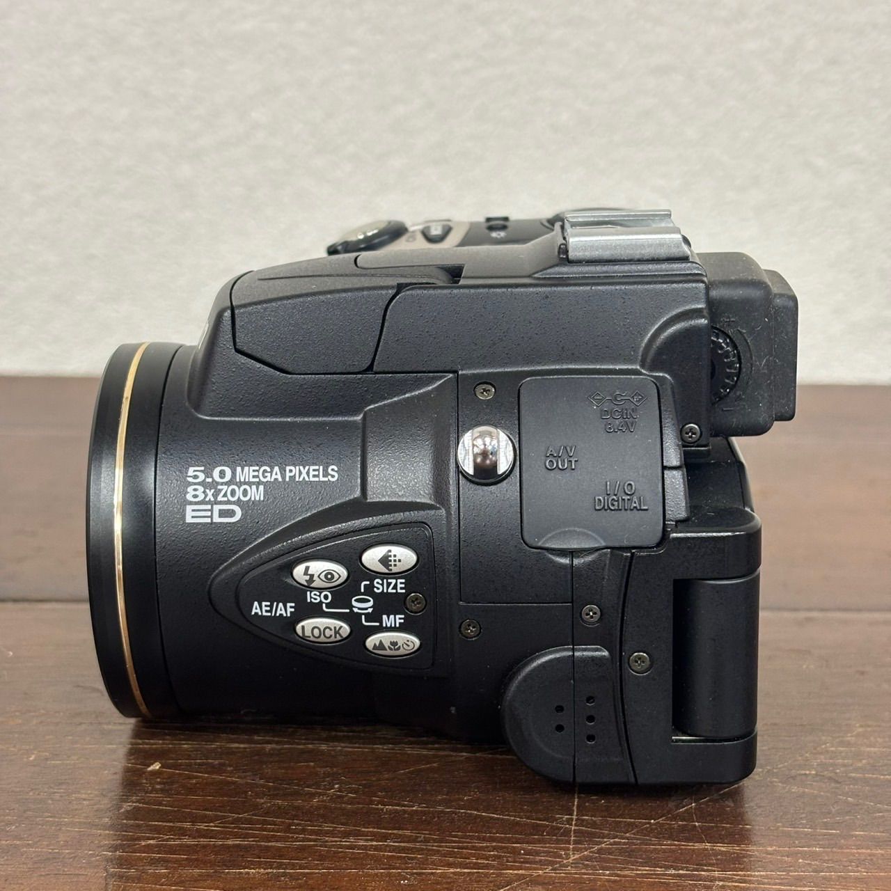 動作品 Nikon E5700 COOLPIX5700　中古 Nikon COOLPIX 5700 E5700 コンパクトデジタルカメラ