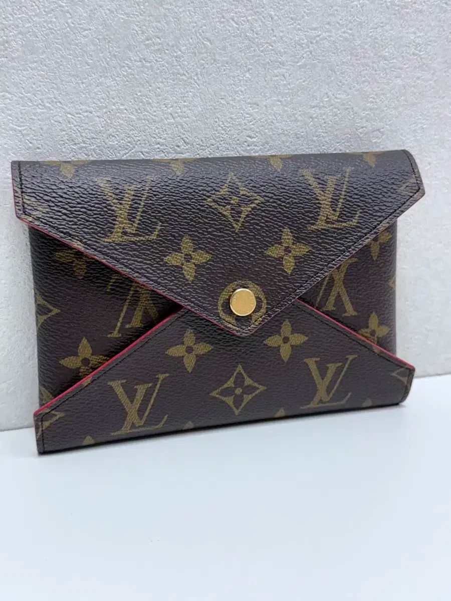 Vuitton