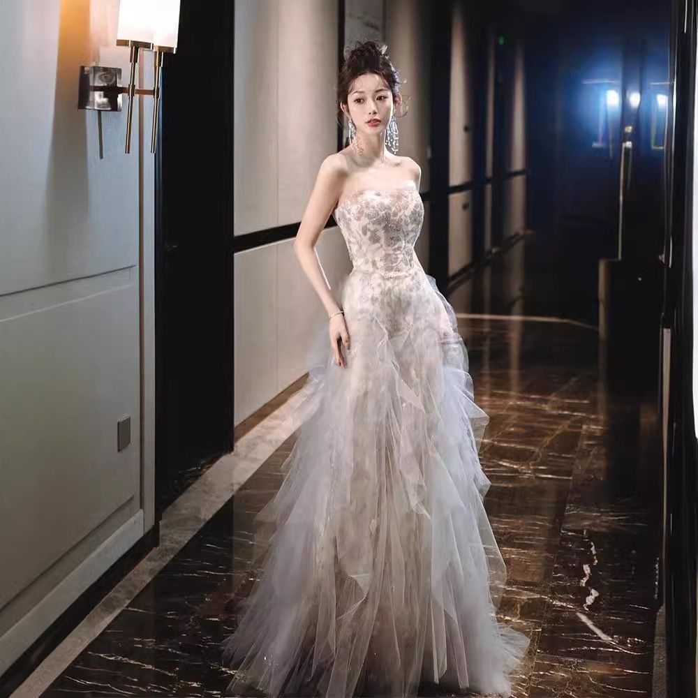 レディース パーティードレス 在逃公主デザイン 订婚式 軽奢 小众 感 宴会 主持用 チューブトップ 軽婚纱 敬酒服 新婦用-10.13