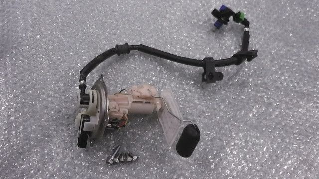 アクシスZ　SED7J-018xxx　の　燃料ポンプ:#1689229773