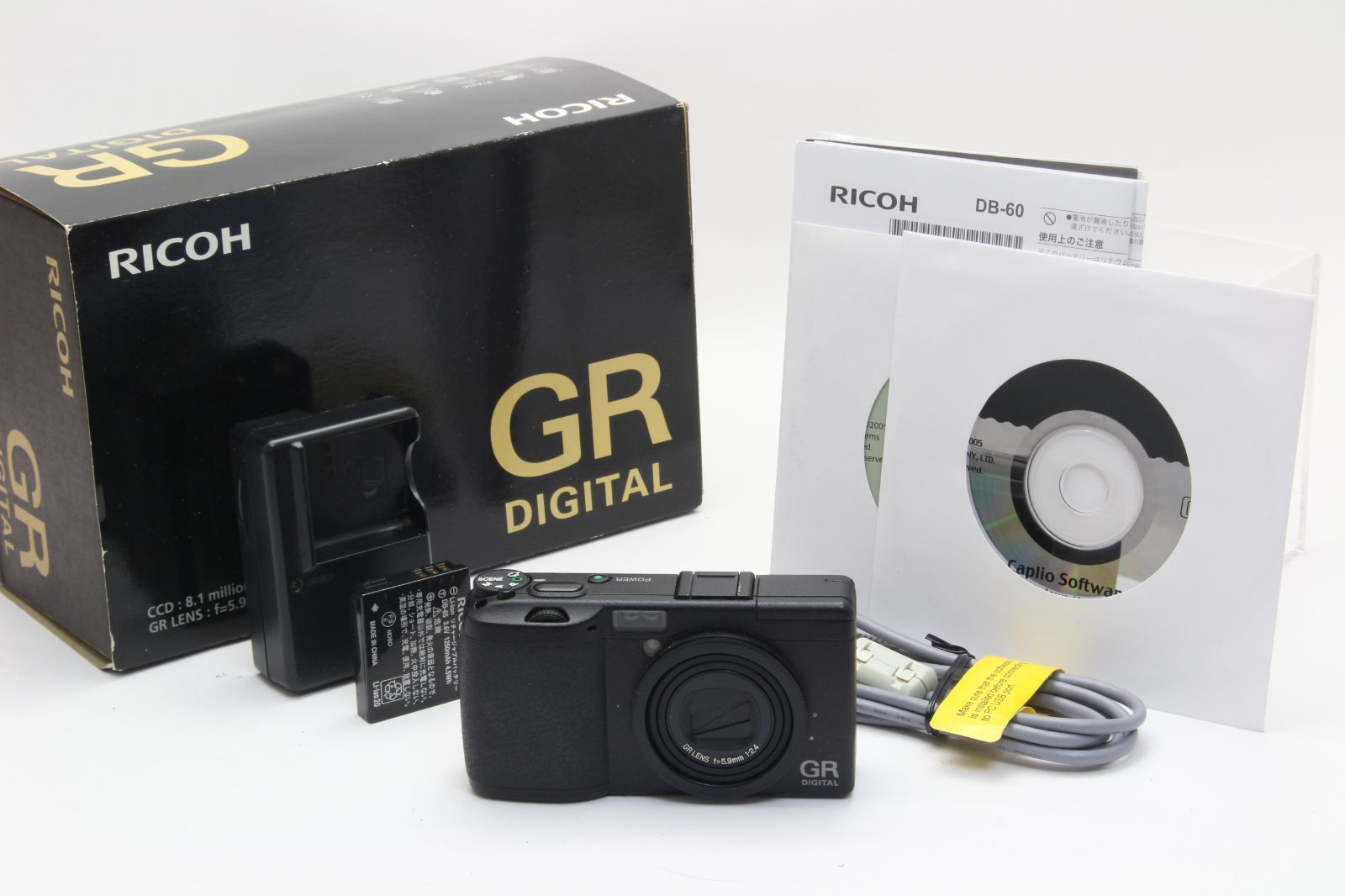 B+ (並品) RICOH リコー GR DIGITAL 初代 ショット数2207回 初期不良