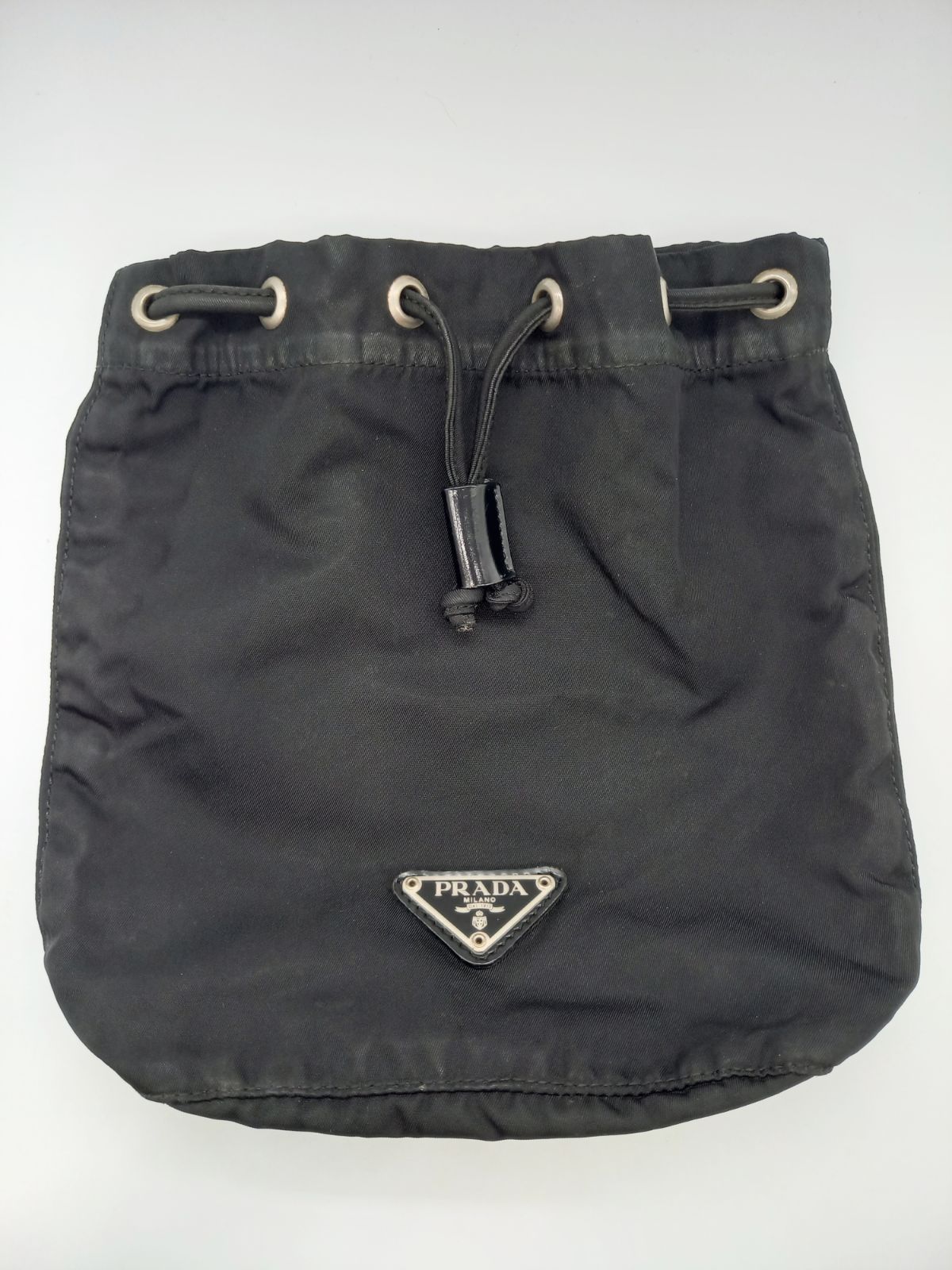 【美品】PRADA プラダ 巾着 ポーチ 三角プレート ナイロン　ミニ　バッグ 良品】PRADA プラダ 巾着 ポーチ 三角プレート ナイロン ミニ