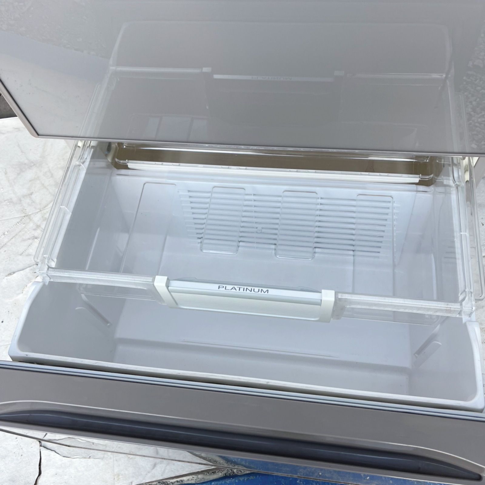 取付無料！完動品！日立真空チルド搭載高性能ピンクゴールド6ドア冷蔵庫！