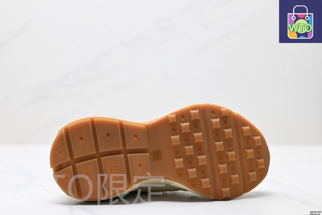 ダディーシューズ