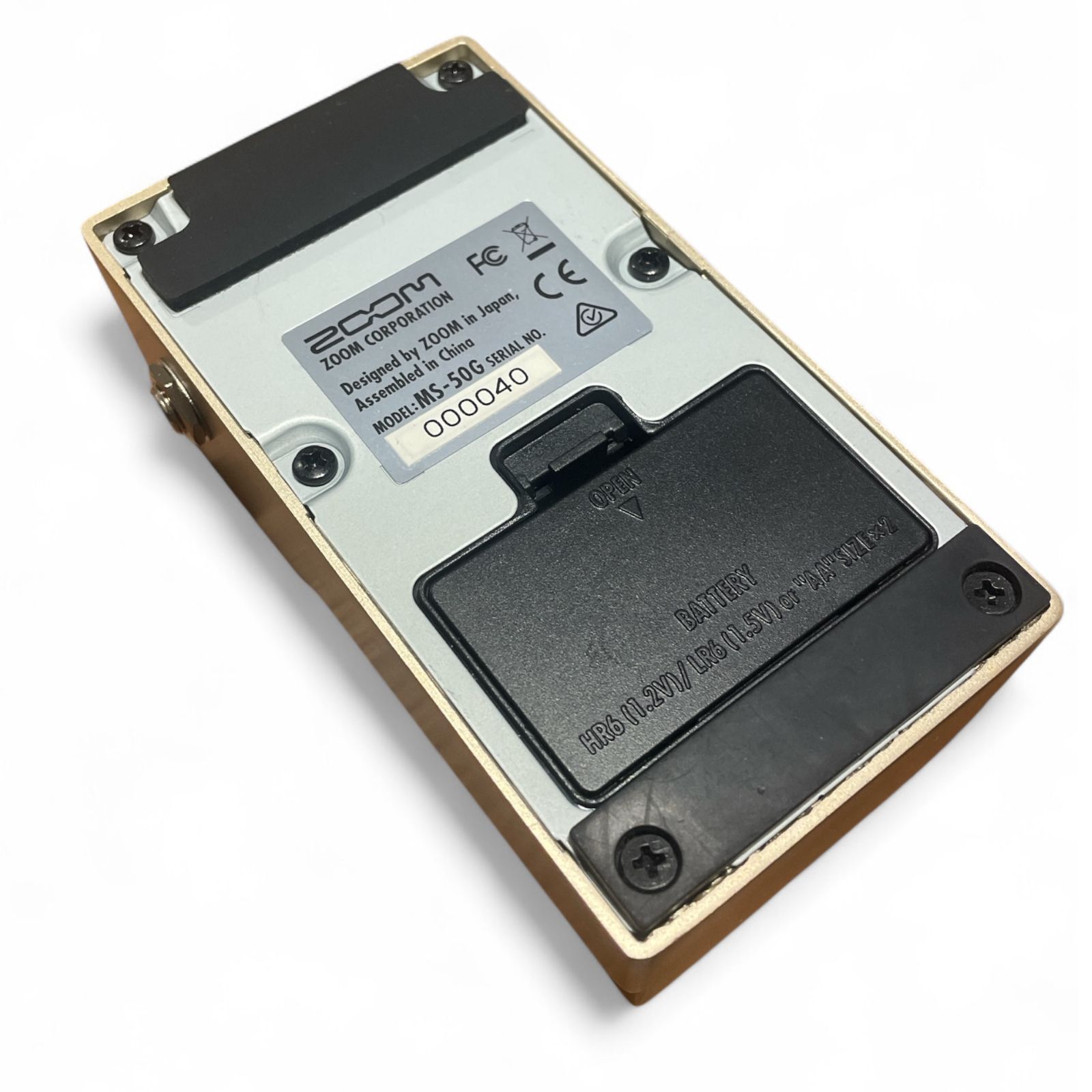 ZOOM MS-50G 限定版ゴールド ギターエフェクター ZOOM MS-50G & MS-60B のリミテッドカラー「Gold / Black」が